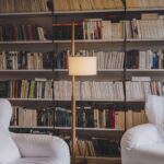 Lampadaire TMM de chez Santa & Cole pour un salon