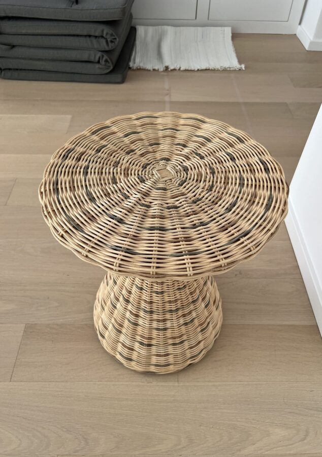 Tabouret Bolla 12 de Gervasoni en rotin naturelle ambiance