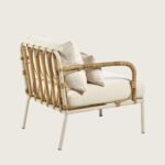 fauteuil outdoor Capizzi de SERAX en vu 3/4 arrière