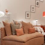 banquette boho curve 200 de chez maison de vacances en showroom