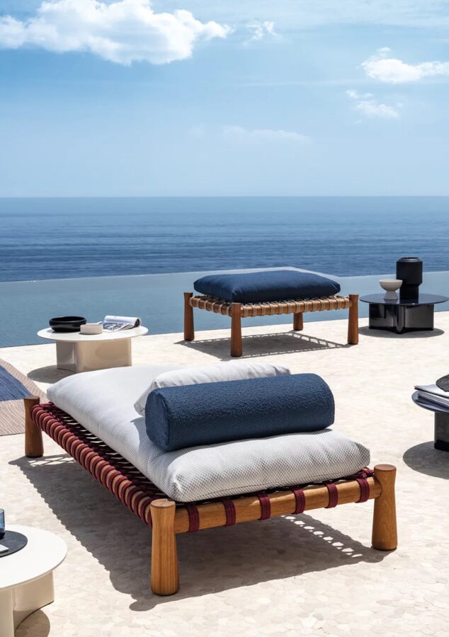 Lit de repos Guna 02 de chez Gervasoni