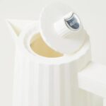 Bouilloire Plisse de chez Alessi détails