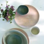assiette s maguelonne quartz de Jars Céramistes ambiance