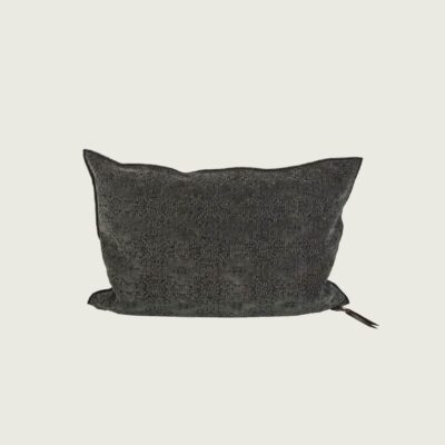 coussin vice versa jacquard stone washed kilim brownie