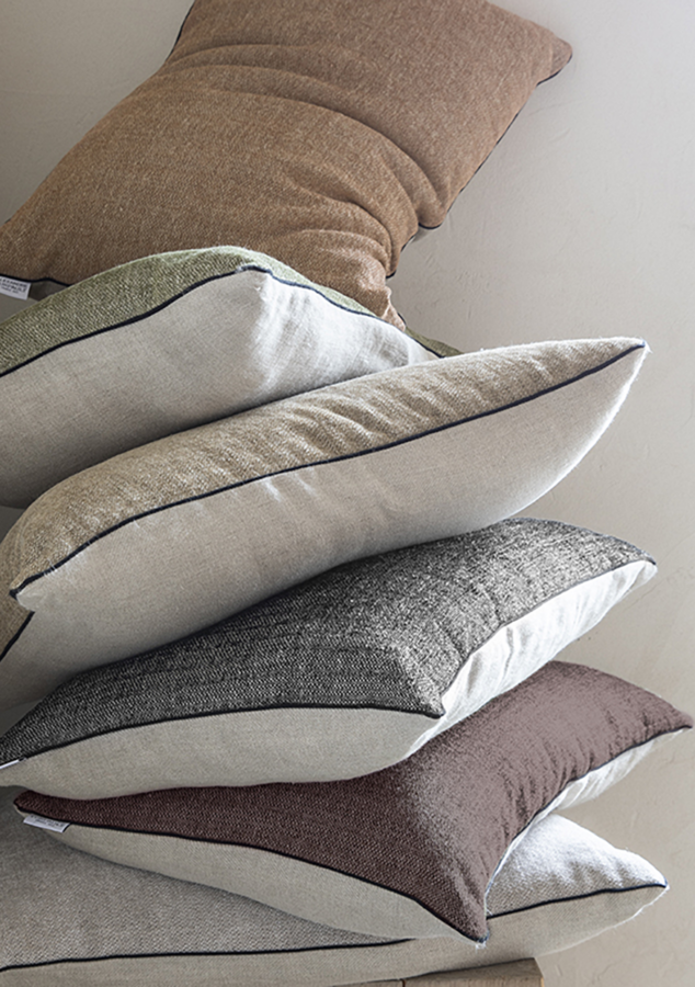 ensemble de coussins, collection Voltaire, de chez Alexandre Turpault