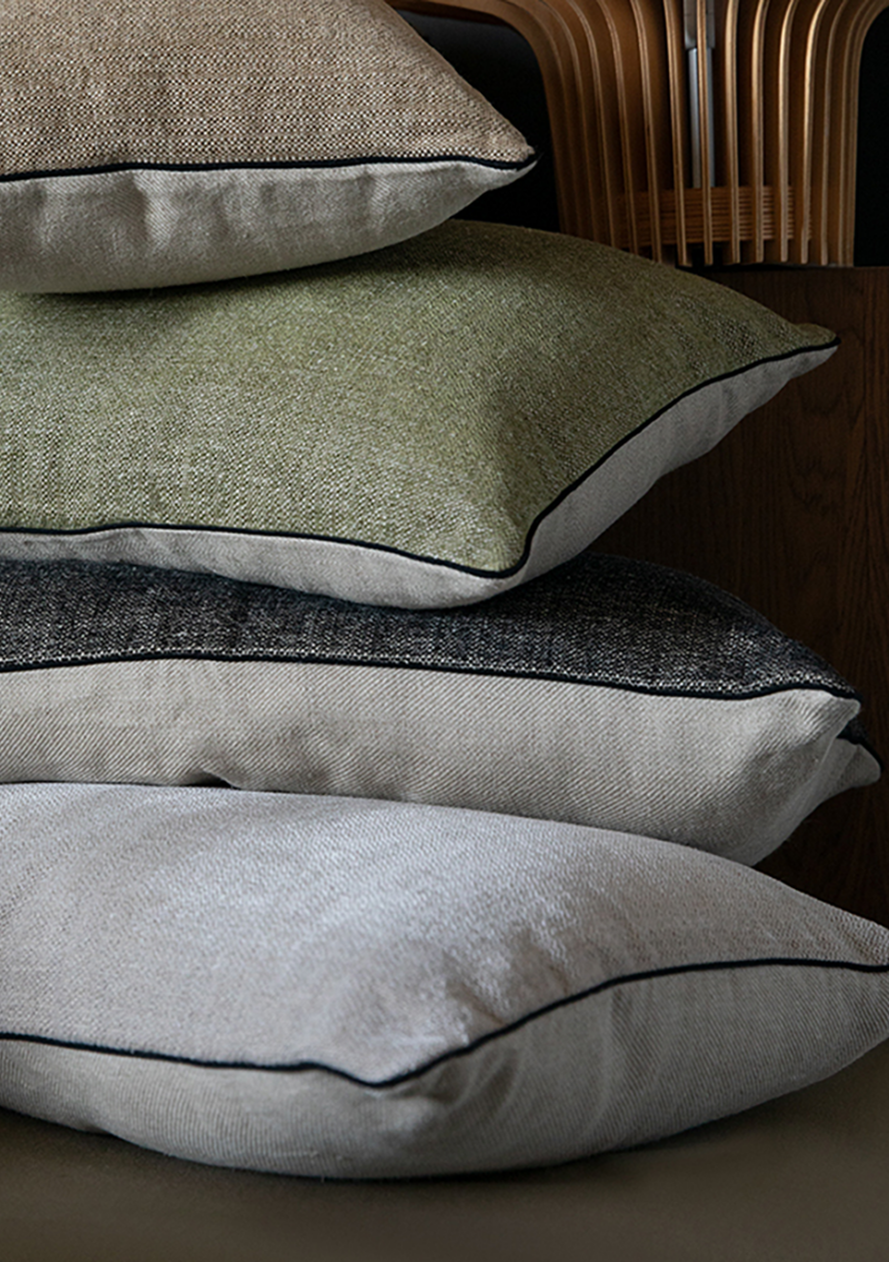 pile de coussins, collection Voltaire, de chez Alexandre Turpault