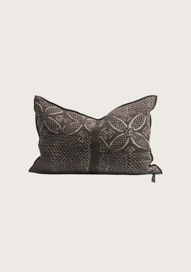 coussin vice versa en lin wabi sabi bogolan 40x60 arabica