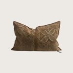 coussin vice versa en lin wabi sabi bogolan 40x60 argile