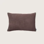 coussin voltaire de chez Alexandre Turpault, coloris bruyere