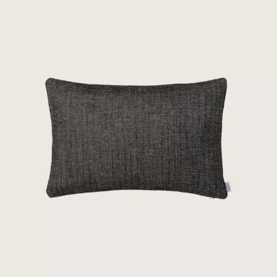 coussin voltaire de chez Alexandre Turpault, coloris noir