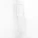 porte serviette blanc de chez Serax en situation