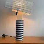 Lampe de table Shogun de chez Artémide de profil