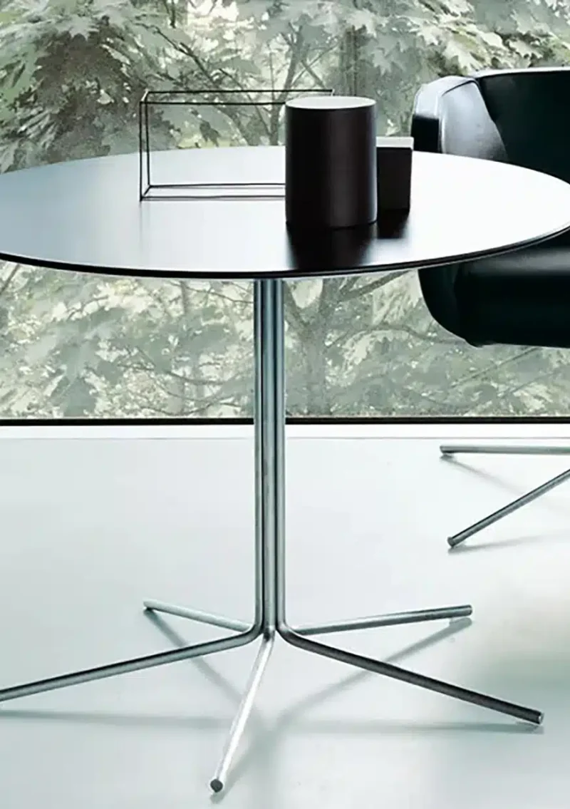 Table basse Jelly de chez Living Divani en situation 2