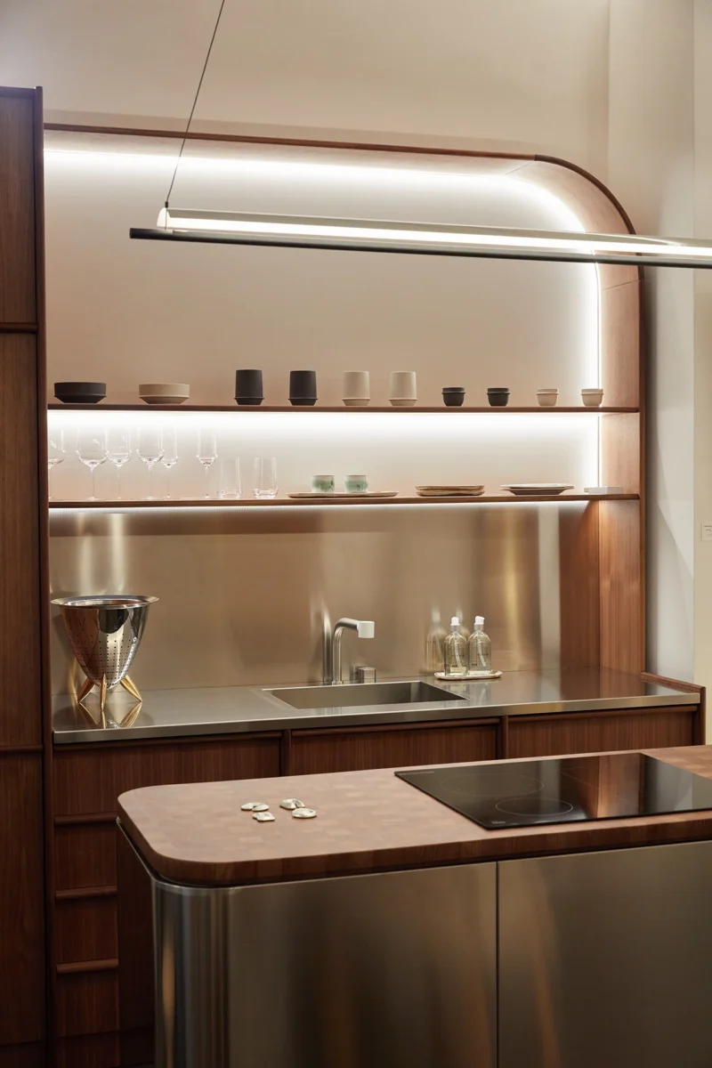 Cuisine sur-mesure dessiné par le studio Mov'In Movimento Interno, Cuisine sur-mesure dessiné par Movimento Interno Mov'In, Interior designer in Monaco